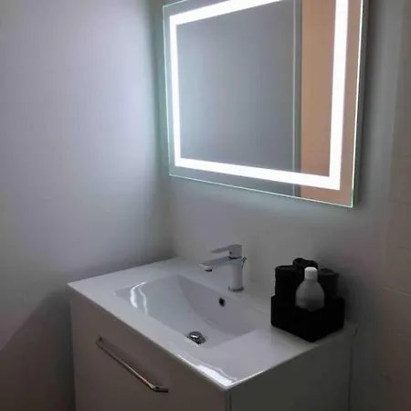 Апартаменты Anna Centre Historique St Pierre Бордо